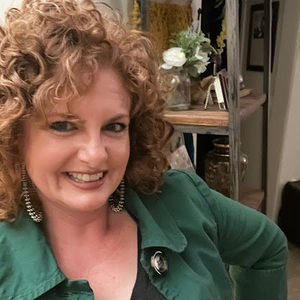 Meet your Posher, Kimberly